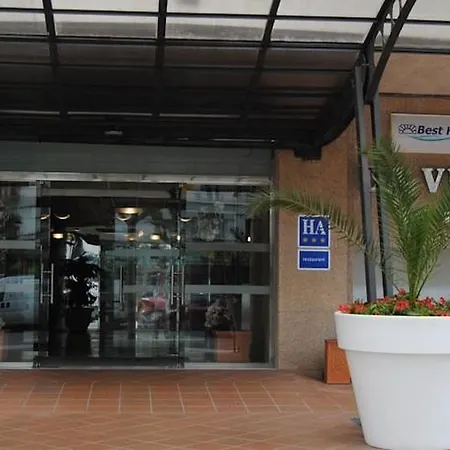 Da Vinci Otel Salou